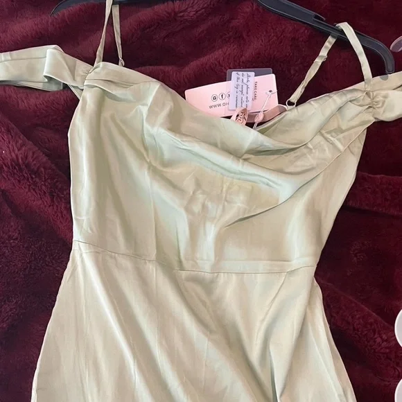 Oh Polly Green Cowl Cocktail Dress - Picture 4 of 4